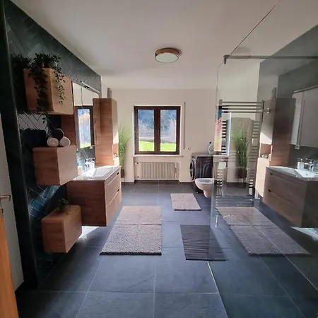 Apartamento Ruhige 70 Qm Mit Bergromantik
