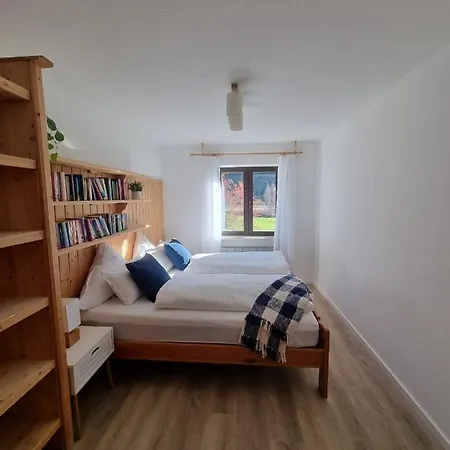 Ruhige 70 Qm Mit Bergromantik *